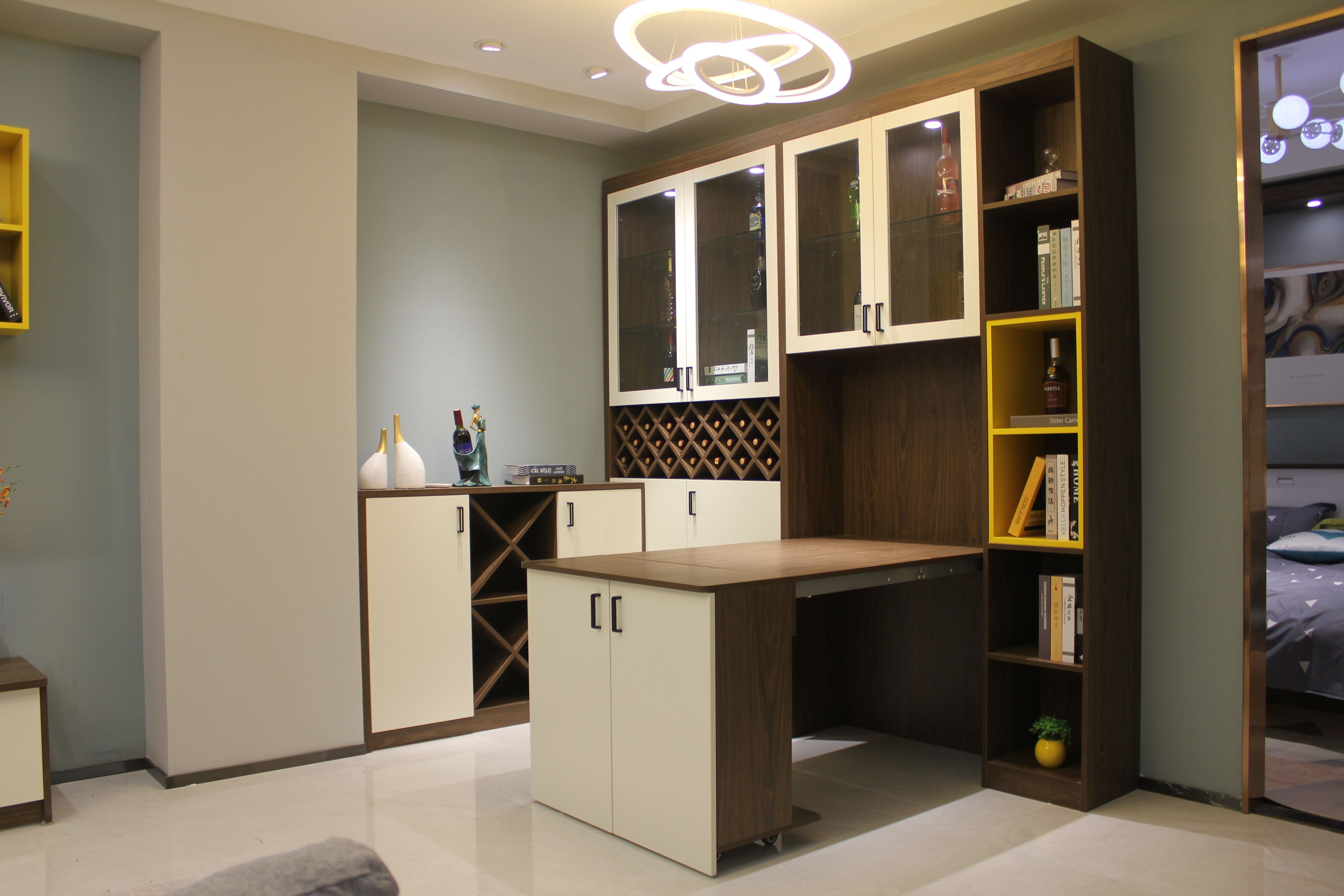 找品牌定制家具還是讓木工自制的好？