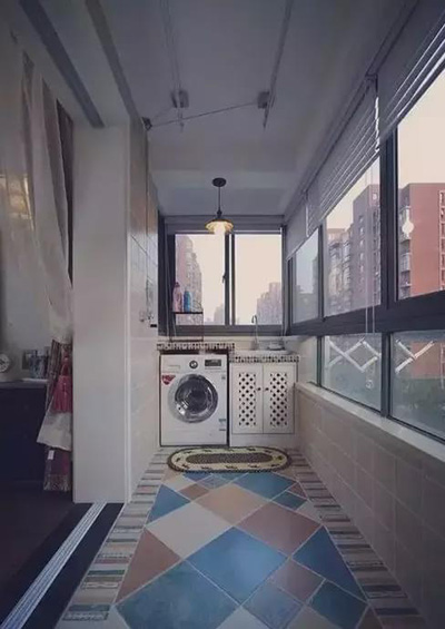 陽(yáng)臺(tái)貼瓷磚還是刷墻漆？看完這篇你就懂了