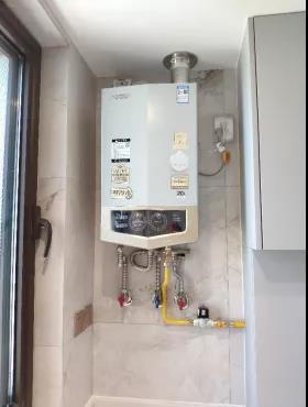 廚房裝修設(shè)計(jì)效果圖：這樣設(shè)計(jì)裝修太實(shí)用